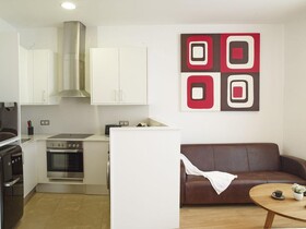 Apart-Suites Hostemplo