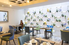 Apart-Suites Hostemplo