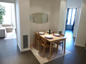 APTBCN Apartments Super Balmes