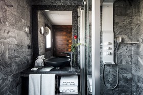 Arai Aparthotel