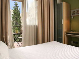 Aparthotel Aramunt