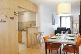 Aspasios Plaza Real Apartments