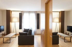 Aspasios Plaza Real Apartments