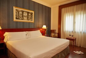 El Avenida Palace Hotel
