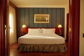 El Avenida Palace Hotel
