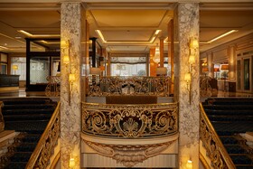 El Avenida Palace Hotel
