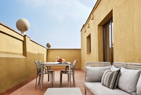 Barcelona Apartment Milà