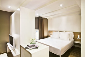 Barcelona Apartment Milà