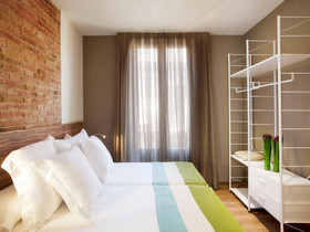Barcelona Apartment Milà
