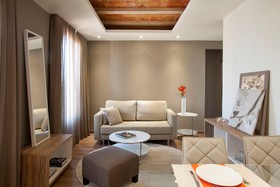 Barcelona Apartment Milà