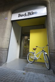 Barcelona Bed&Bike - Hostel