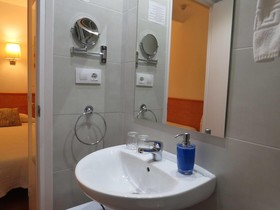 Barcelona City Rooms