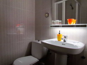 Barcelona City Street Hostal