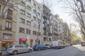 Barcelona Comtal Apartments