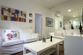 Barcelona Comtal Apartments