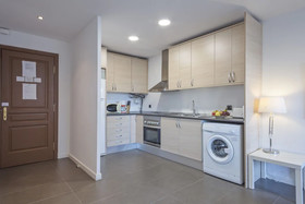 Barcelona Comtal Apartments
