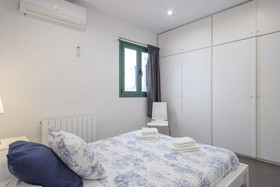 Barcelona Comtal Apartments
