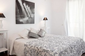 Bas Apartments Gracia