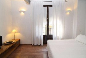 Bcn2stay Apartments