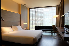 B-Hotel