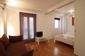 Borne Building Apartamentos Hotel