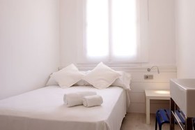 DingDong Express Hostel
