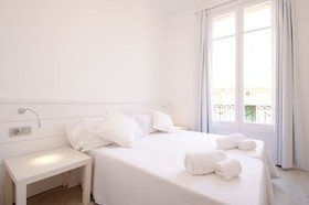 DingDong Express Hostel
