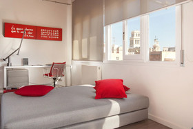 Enjoybcn Coliseum Apartments
