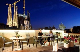 Enjoybcn Gaudi Apartments