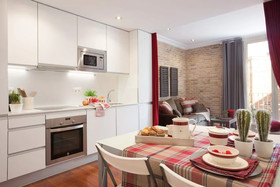 Enjoybcn Gaudi Apartments