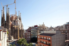 Enjoybcn Gaudi Apartments