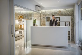 Eric Vökel BCN Suites