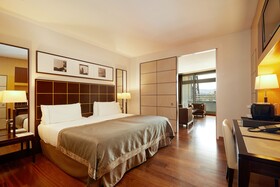 Eurostars Grand Marina Hotel