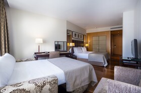 Eurostars Grand Marina Hotel