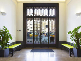 Fisa Rentals Gran Via Apartments