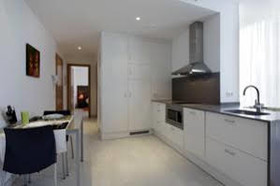 Fisa Rentals Les Corts Apartments