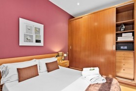 Fisa Rentals Ramblas Apartments