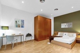 Fisa Rentals Ramblas Apartments
