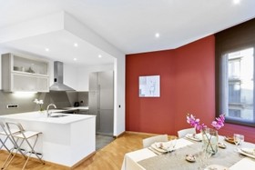 Fisa Rentals Ramblas Apartments