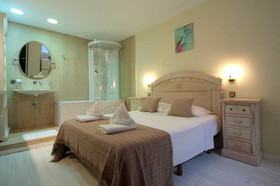 Gaudi Residence