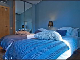 Gracia Pool Apartments Center