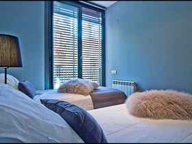 Gracia Pool Apartments Center