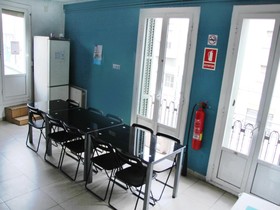 Graffiti Hostel