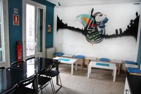 Graffiti Hostel