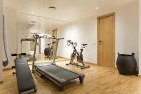 Gran Derby Suite Hotel
