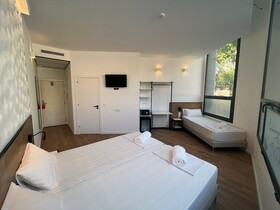 Green House Hotel