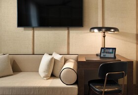 H10 Madison, Barcelona