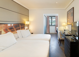 H10 Universitat