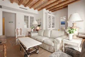 Habitat Apartments Alaia
