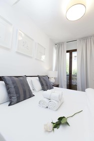 Happy Apartments Barcelona